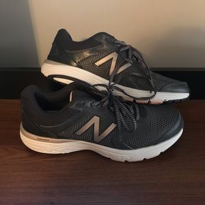 NWOT New balance 560 v7 techride ultra soft comfort insert